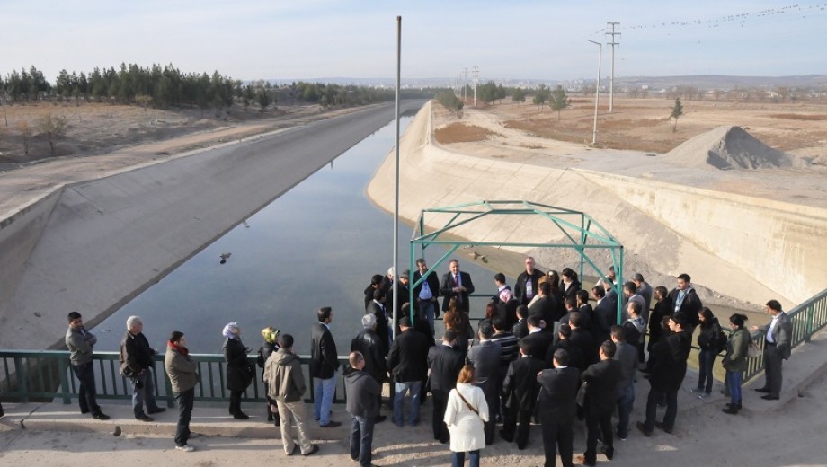 PAMUKÇAY ÇİFTÇİSİ HARRAN’ A GELİYOR