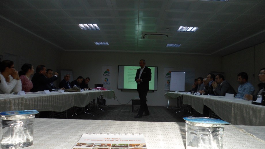 GAP-TEYAP Yayım Modeli Programı kapsamında ilk teknik eleman eğitimi, GAP Tarımsal Eğitim Merkezi’nde (GAPTAEM) yapıldı.