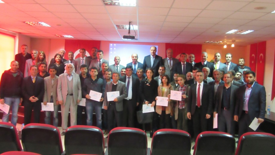 Şanlıurfa Suruç tarım danışmanlarına “Basınçlı Sulama Sistemleri Projelendirme” eğitimi verilmiştir.