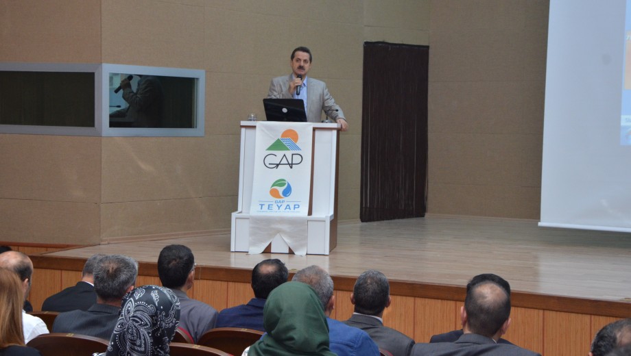 GAP Bölgesi “1. Araştırma-Yayım İşbirliği Toplantısı” Şanlıurfa’ da yapıldı.