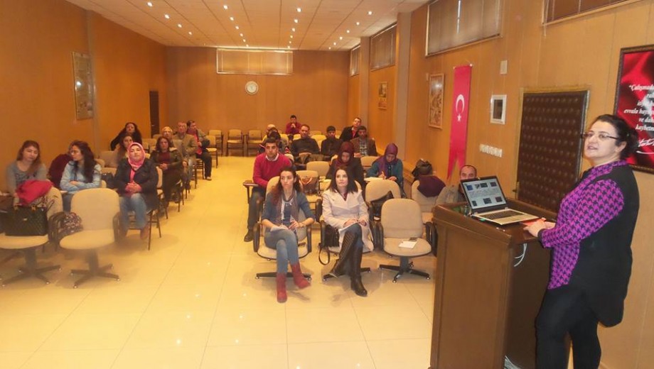 GAP Bölgesi yayım elemanlarına “Badem ve Antepfıstığında Entegre Mücadele” eğitimi