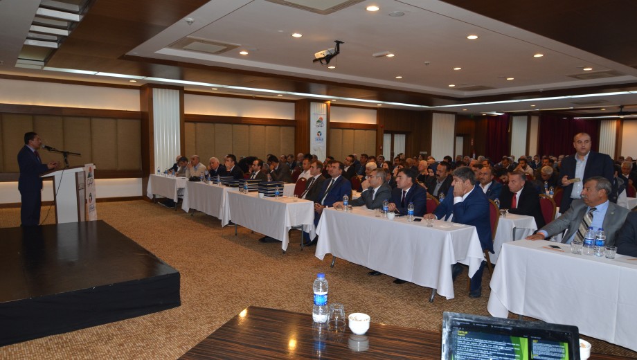 Antalya GROWTECH EURASIA Tarım Ekipmanları ve Teknolojileri Fuarında GAP TEYAP standı, çiftçiler tarafından yoğun ilgi gördü