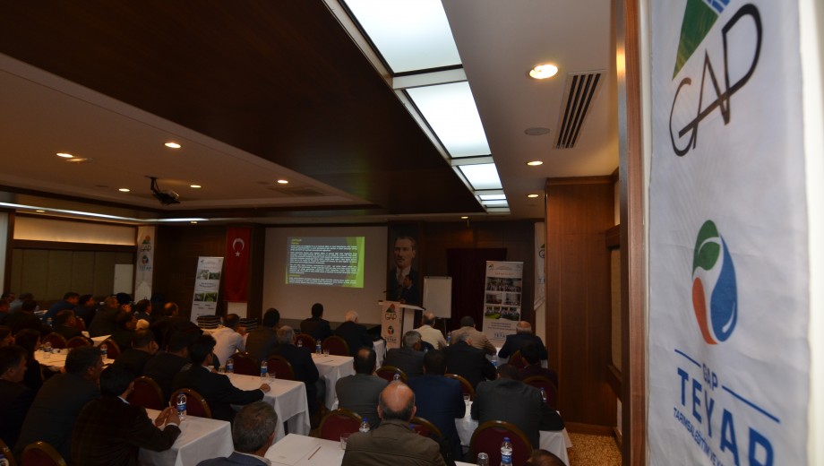 Antalya GROWTECH EURASIA Tarım Ekipmanları ve Teknolojileri Fuarında GAP TEYAP standı, çiftçiler tarafından yoğun ilgi gördü