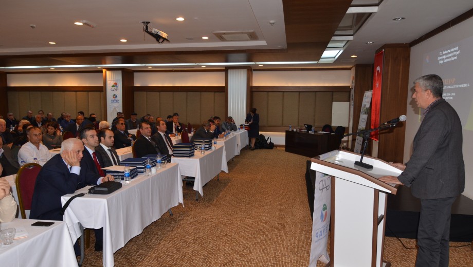Antalya GROWTECH EURASIA Tarım Ekipmanları ve Teknolojileri Fuarında GAP TEYAP standı, çiftçiler tarafından yoğun ilgi gördü