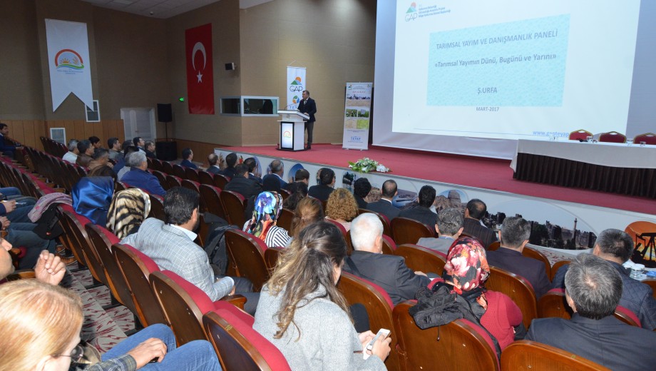 GAP TEYAP III. Aşaması (Sürdürülebilirlik) kapsamında “Tarımsal Yayım ve Danışmanlığın Dünü, Bugünü ve Yarını” konulu panel gerçekleştirilmiştir.