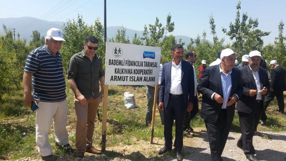 GAP TEYAP kapsamında düzenlenen organizasyon ile çiftçilerimiz “GAP’ ta Tarımsal Örgütlenme ve İhracat” konulu panele ve Ekoloji İzmir Fuarı’ na katılım sağlamıştır.