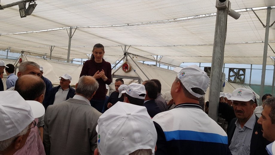 GAP TEYAP kapsamında düzenlenen organizasyon ile çiftçilerimiz “GAP’ ta Tarımsal Örgütlenme ve İhracat” konulu panele ve Ekoloji İzmir Fuarı’ na katılım sağlamıştır.