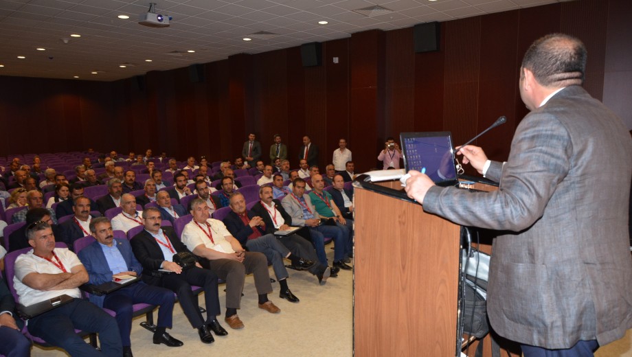GAP TEYAP kapsamında düzenlenen organizasyon ile çiftçilerimiz “GAP’ ta Tarımsal Örgütlenme ve İhracat” konulu panele ve Ekoloji İzmir Fuarı’ na katılım sağlamıştır.