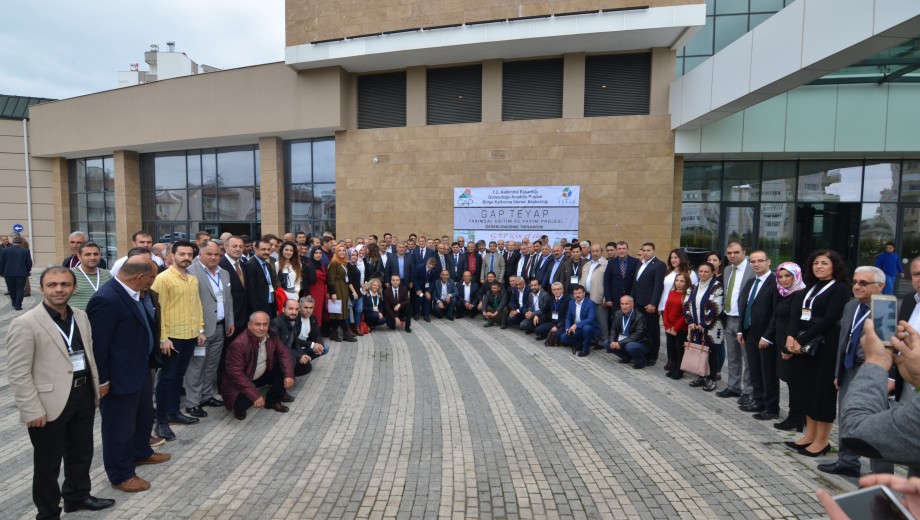 GROWTECH Antalya Tarım Fuarı Teknik Gezisi çalışılan çiftçi örgütlerimizin üyeleri ile gerçekleştirildi
